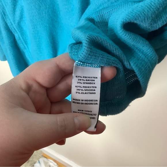 < Wildfox Blue Haley Brushed Pullover Sweater Top > - Picture 4 of 7